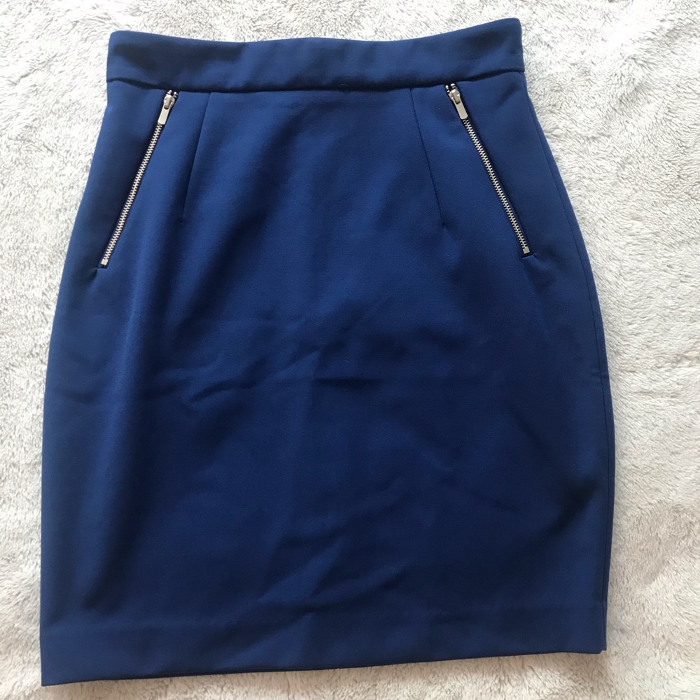 H & M navy blue skirt